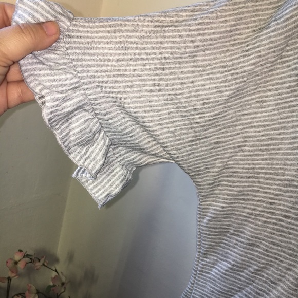 ModCloth Effortlessness Accomplished Ruffle Top XL - Picture 7 of 8